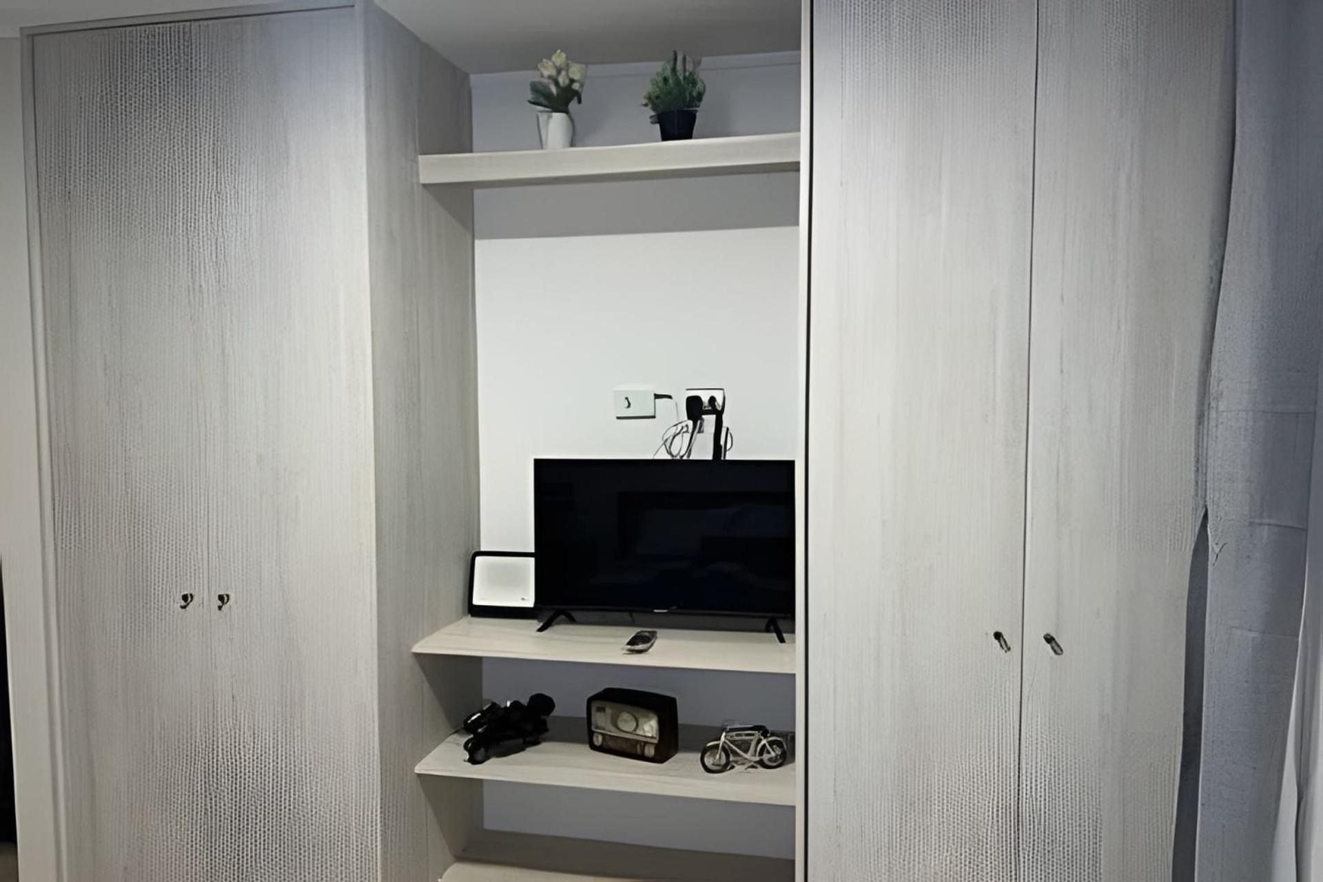 Comodos Departamentos En Edificio San Pablo Appartamento Santiago del Cile